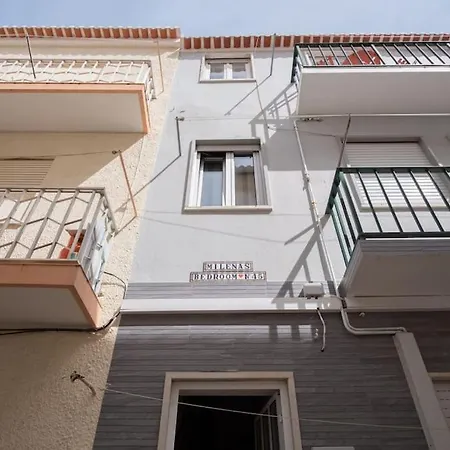 Milena's Bedroom ナザレ